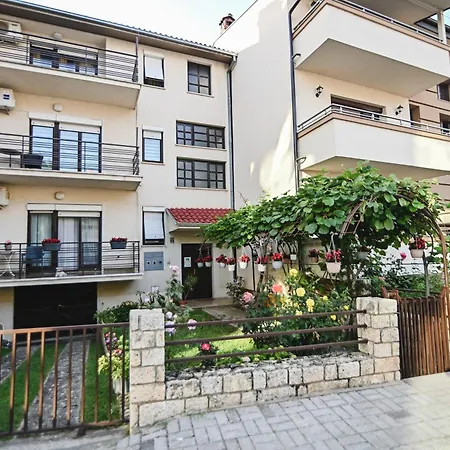 Vn Hébergement de vacances Ohrid